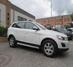 Auto - Volvo xc60 d4 awd geartronic momentum
