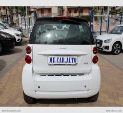 Auto - Smart fortwo 1000 52 kw mhd coupÃ© pulse