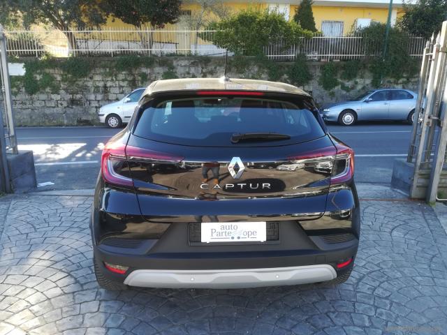 Auto - Renault captur tce 12v 90 cv intens