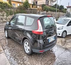 Auto - Renault scÃ©nic 1.5 dci 110 cv s&s live