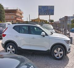 Auto - Volvo xc40 d3 awd geartronic momentum