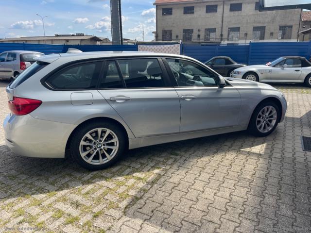 Auto - Bmw 320d touring xdrive