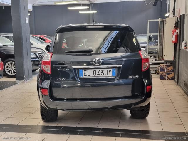 Auto - Toyota rav4 crossover 2.2 d-cat a/t 150cv exec.