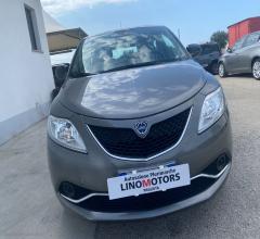 Auto - Lancia ypsilon 1.2 69 cv 5p. gpl ecochic gold