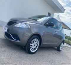 Auto - Lancia ypsilon 1.2 69 cv 5p. gpl ecochic gold