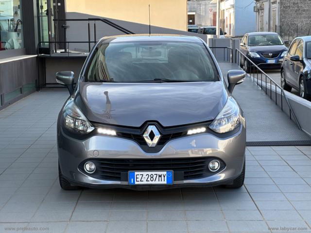 Auto - Renault clio 1.2 75 cv 5p. live gpl