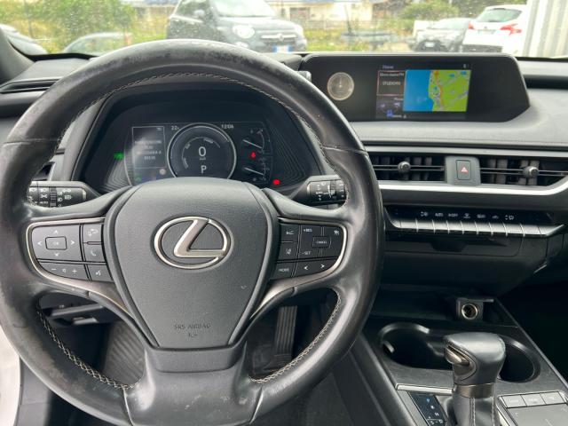Auto - Lexus ux hybrid business