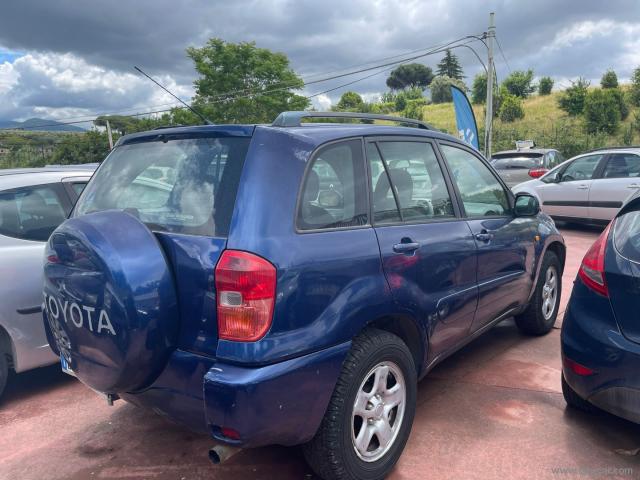 Auto - Toyota rav4 2.0 16v 5p.