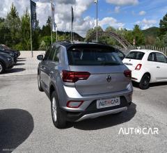 Auto - Volkswagen t-roc 1.5 tsi act dsg life