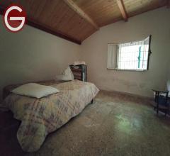 Appartamenti in Vendita - Casa indipendente in vendita a molochio periferia