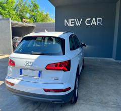 Auto - Audi q5 40 tdi quattro s tronic business