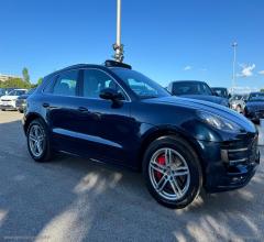 Auto - Porsche macan 3.6 turbo