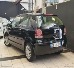 Auto - Volkswagen polo 1.4 16v 80cv 5p.