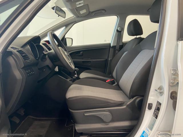 Auto - Kia venga 1.4 crdi 90 cv active