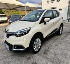 Auto - Renault captur 1.5 dci 8v 90 cv s&s wave