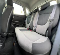 Auto - Renault captur 1.5 dci 8v 90 cv s&s wave
