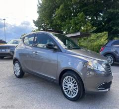 Auto - Lancia ypsilon 1.2 69 cv 5p. elle