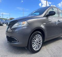 Auto - Lancia ypsilon 1.2 69 cv 5p. elle