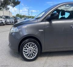 Auto - Lancia ypsilon 1.2 69 cv 5p. elle