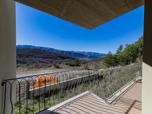 Appartamenti in Vendita - Appartamento in vendita a campo di giove campo sportivo