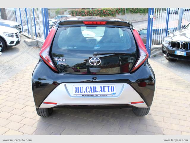 Auto - Toyota aygo connect 1.0 vvt-i 72 cv 5p. x-cool