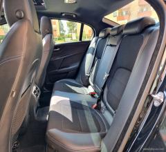 Auto - Jaguar xe 2.0 d 180 cv aut. r-sport