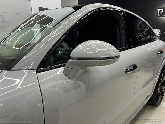 Auto - Porsche cayenne coupÃ¨ 4.0 gts