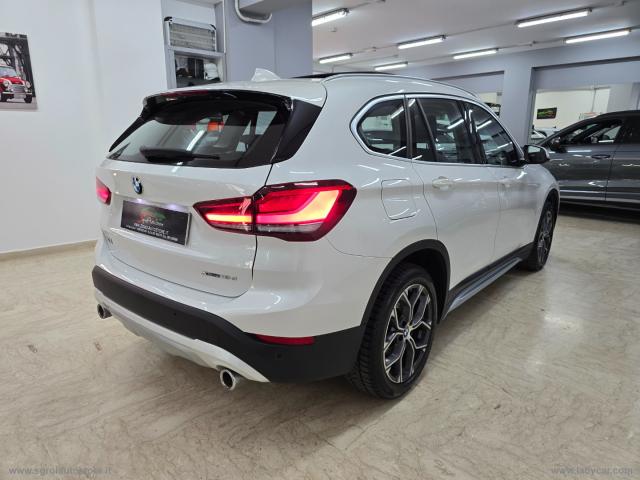 Auto - Bmw x1 xdrive18d xline plus