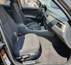 Auto - Bmw 318i attiva