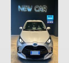Auto - Toyota yaris 1.5 hybrid 5p. active