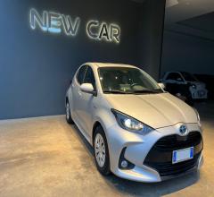 Auto - Toyota yaris 1.5 hybrid 5p. active