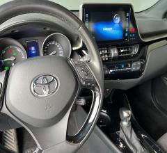 Auto - Toyota c-hr 1.8 hybrid e-cvt trend