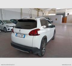 Auto - Peugeot 2008 bluehdi 100 s&s allure - ex taxi