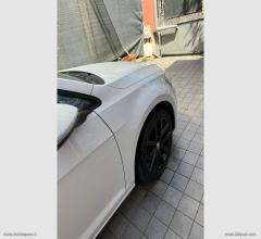 Auto - Volkswagen golf bus. 1.6 tdi 5p. highline bmt