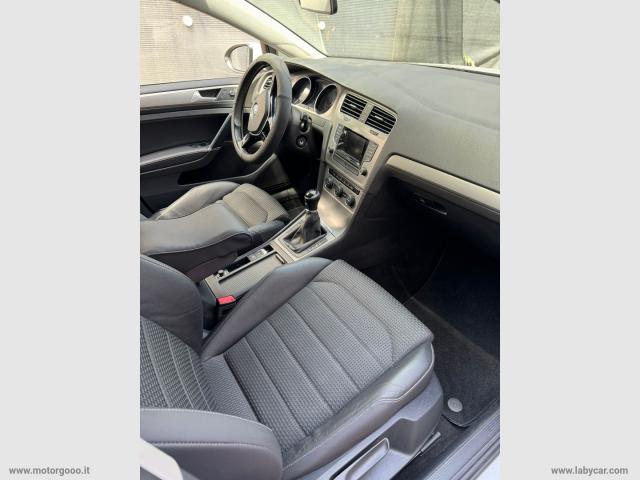 Auto - Volkswagen golf bus. 1.6 tdi 5p. highline bmt