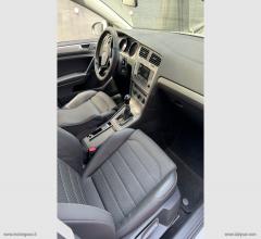 Auto - Volkswagen golf bus. 1.6 tdi 5p. highline bmt