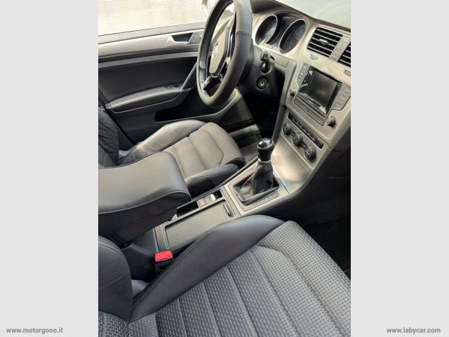 Auto - Volkswagen golf bus. 1.6 tdi 5p. highline bmt