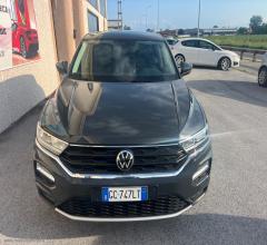 Auto - Volkswagen t-roc 2.0 tdi scr style