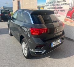 Auto - Volkswagen t-roc 2.0 tdi scr style