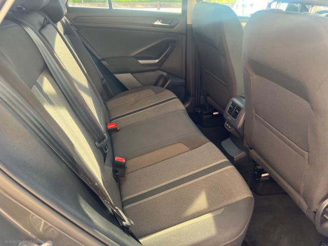 Auto - Volkswagen t-roc 2.0 tdi scr style