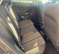 Auto - Volkswagen t-roc 2.0 tdi scr style