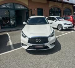Auto - Infiniti q30 1.5d premium tech