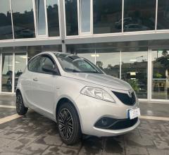 Auto - Lancia ypsilon 1.0 firefly 5p.s&s hyb. eco gold
