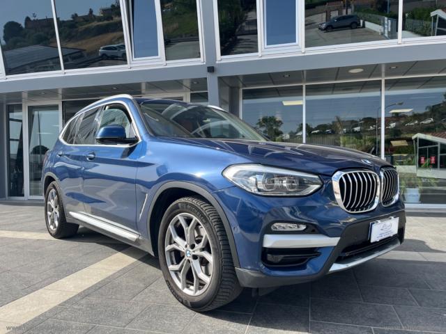 Auto - Bmw x3 xdrive20d