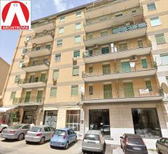 Appartamenti in Vendita - Ufficio in affitto a caltanissetta periferia