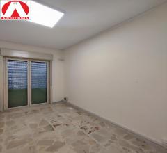 Appartamenti in Vendita - Ufficio in affitto a caltanissetta periferia