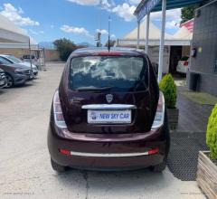 Auto - Lancia ypsilon 1.2 oro