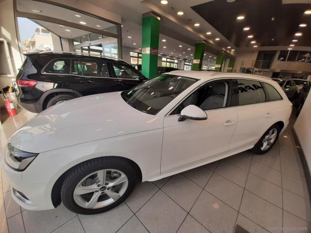 Auto - Audi a4 avant 35 tdi/163cv s tr. business adv