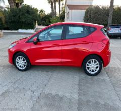 Auto - Ford fiesta 1.5 business
