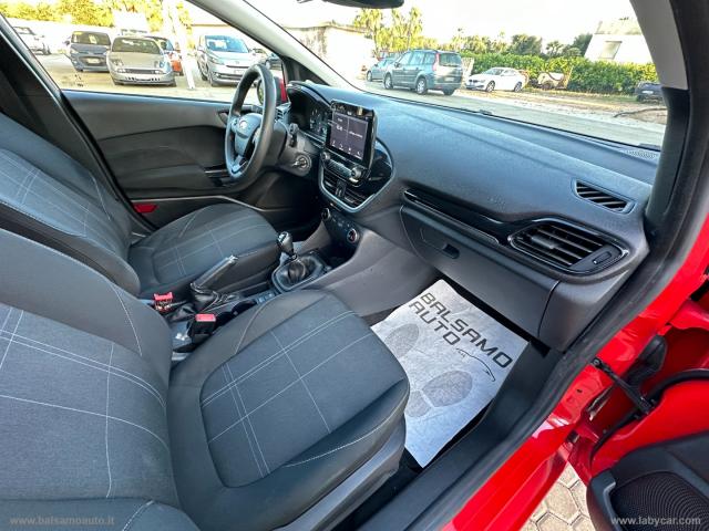 Auto - Ford fiesta 1.5 business